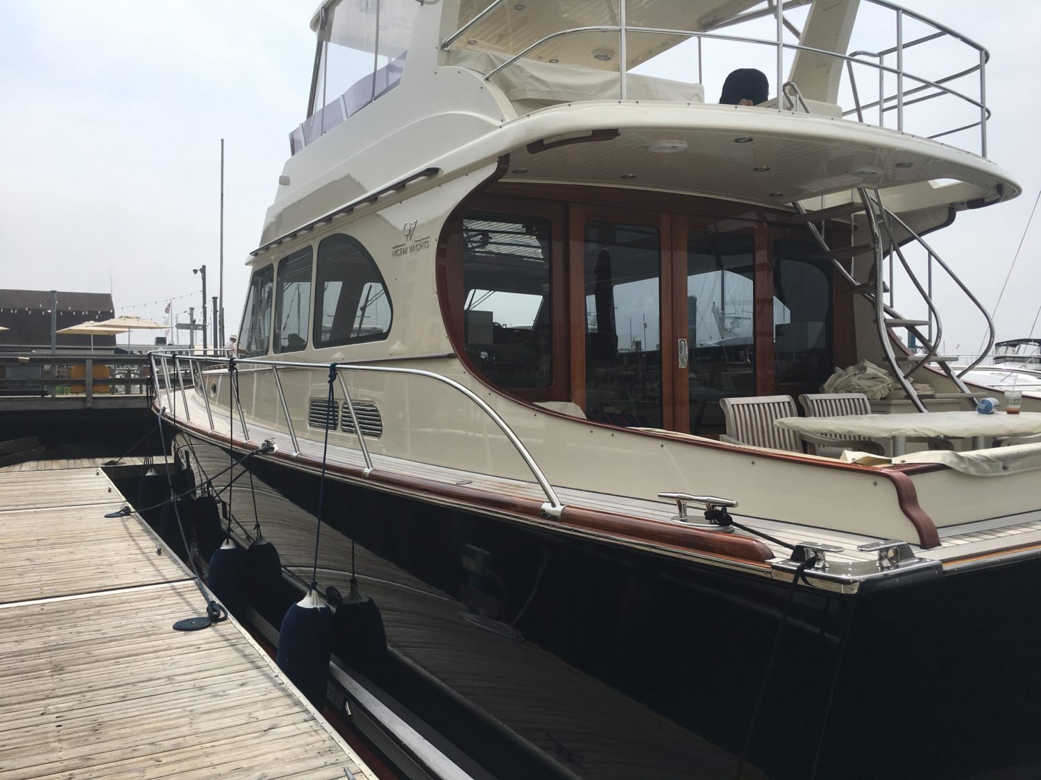 alacrity yacht services